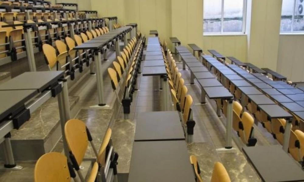 Πανεπιστήμια: Ανοίγουν οι πόρτες των αμφιθεάτρων τη Δευτέρα-Οι πυρετώδεις προετοιμασίες